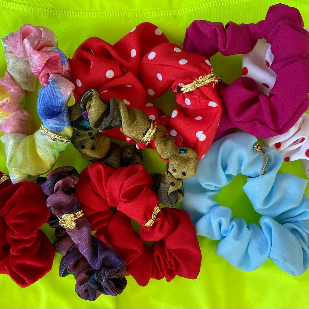 Colorful Mixed Scrunchie Set from Gold line